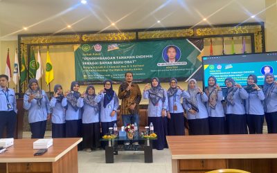 PENGEMBANGAN TANAMAN ENDEMIK SEBAGAI BAHAN BAKU OBAT, KULIAH PAKAR PROGRAM STUDI S1 DAN D3 FARMASI ITEKES CENDEKIA UTAMA KUDUS DI AULA SOEKOESNO