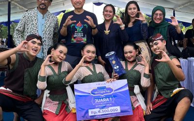 ITEKES CENDEKIA UTAMA KUDUS Raih Juara 1 Festival Tari Lajur Caping Kalo Kategori Umum